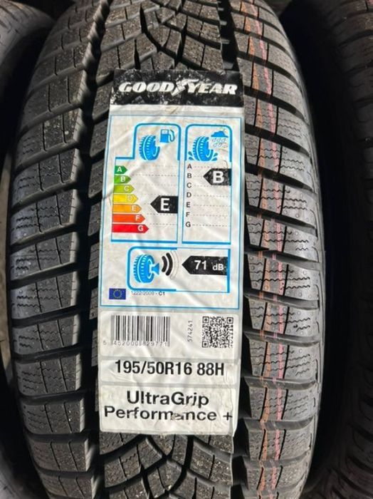 vând 4 anvelope 195/50/16 goodyear de iarnă noi