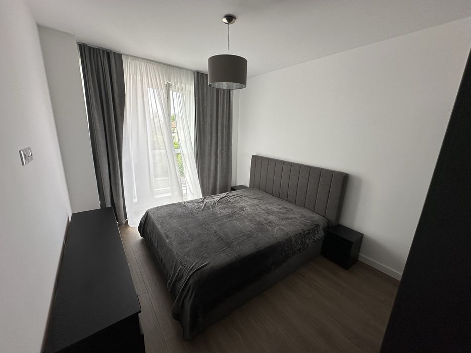Apartament 3 camere  de inchiriat