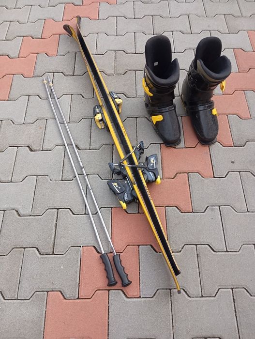 Schiuri Elan perfecta condiție