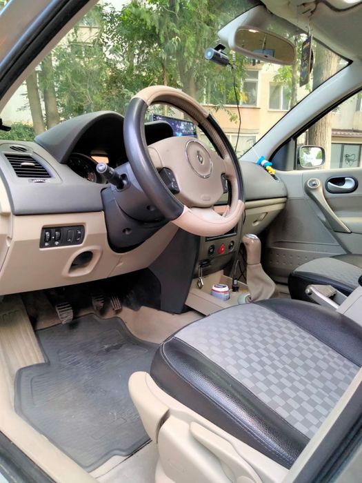 RENAULT Megane 2009 — imagine 5