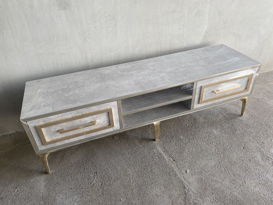 Подставка для телевизора