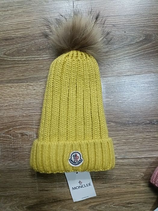Căciulă moncler damă