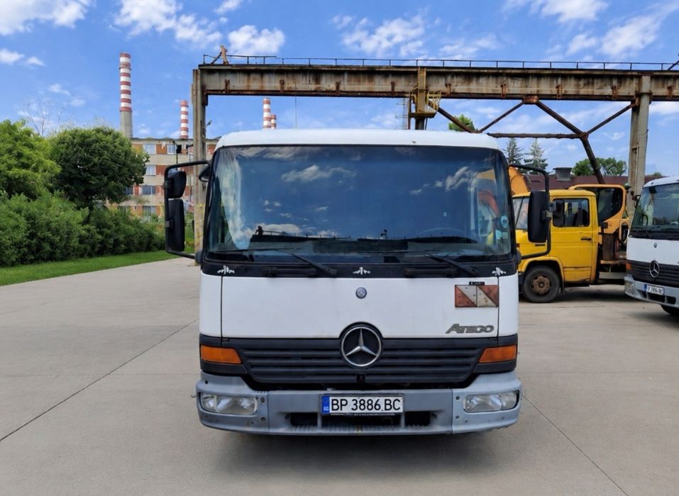 Mercedes-Benz 815 Atego
