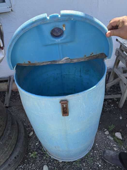 Продам бочку, 200л