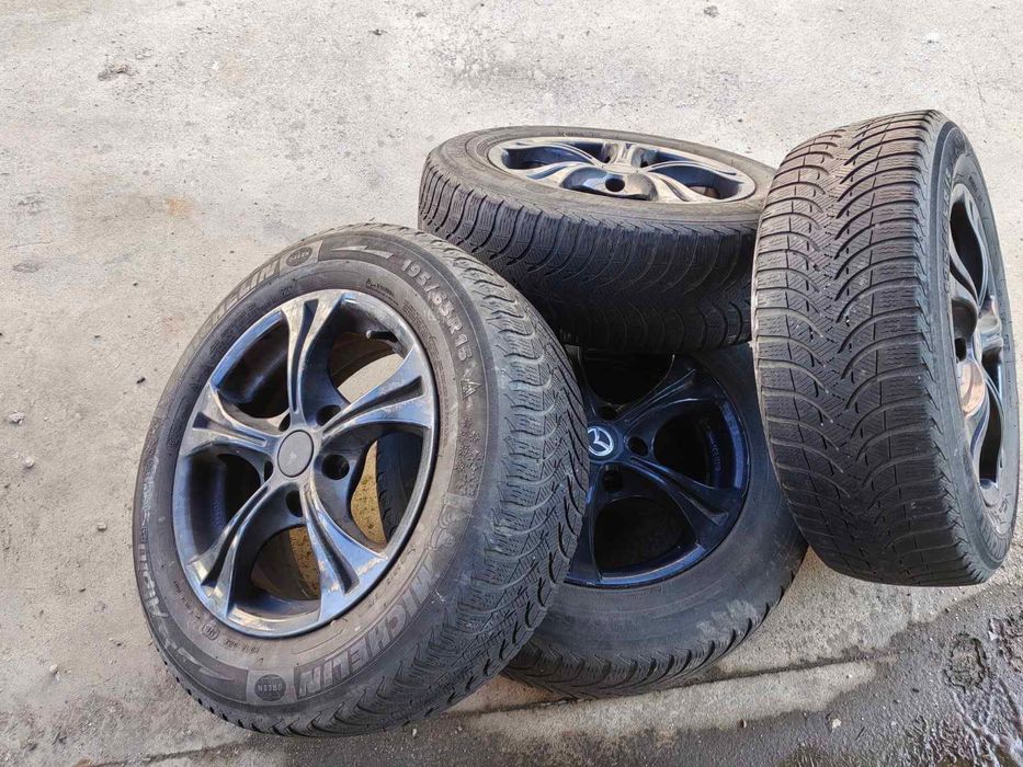 Гуми + джанти Mazda 195/65/15