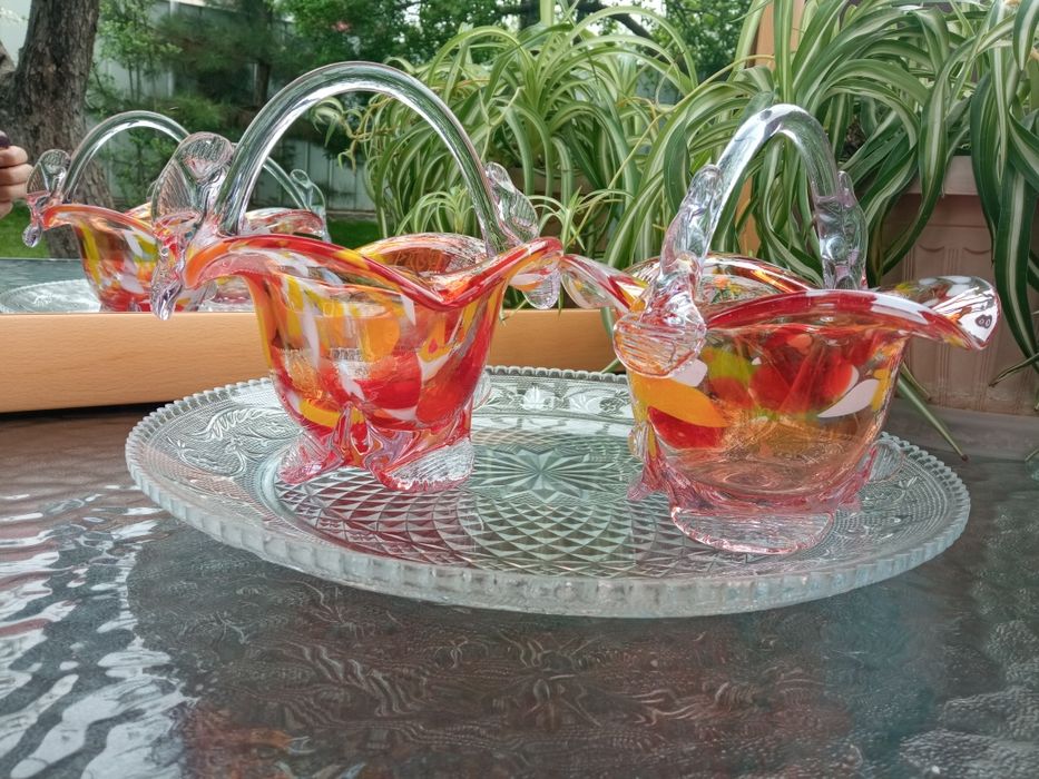 Винтажные корзинки конфетницы СССР цветное стекло