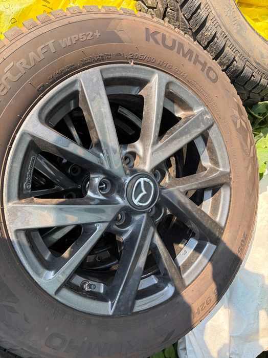 оригинални джанти за Мазда 3 с гуми KUMHO WinterCraft dot 2225 205/60 R16