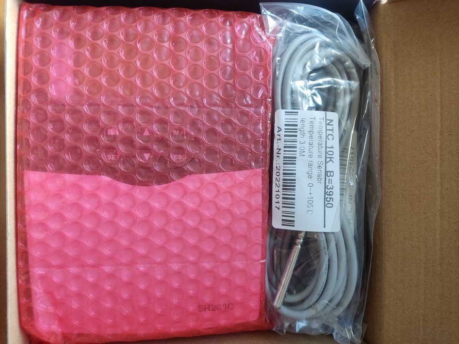 Соларен контролер