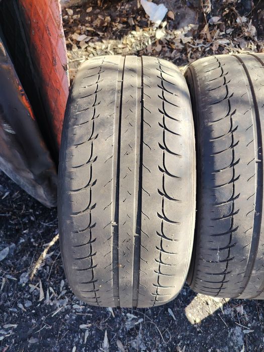 Продам б/у резину  стояла мерседесе w 211