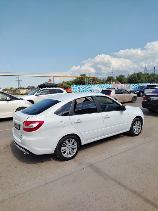 Lada Granta FL (2023)г