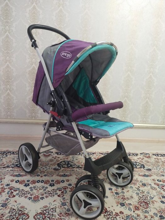 Детская коляска в хорошем состояний