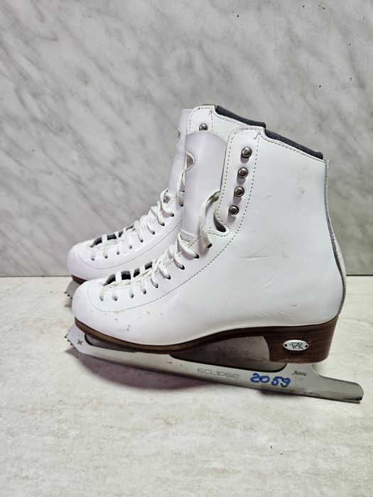 Patine 2059 gheata patinaj artistic Riedell   marime 35-36   (23,5 cm)