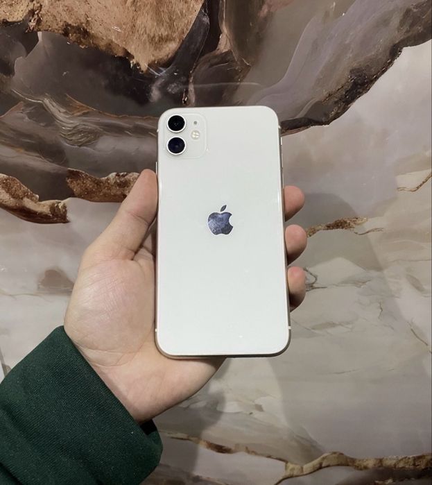 Продам телефон Айфон 11 128Gb