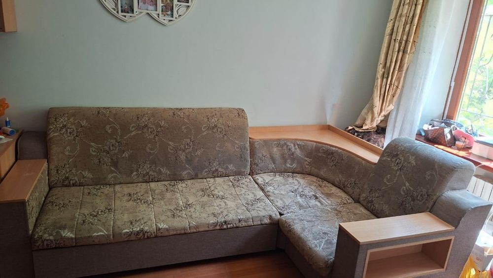 Отдам диван бесплатно