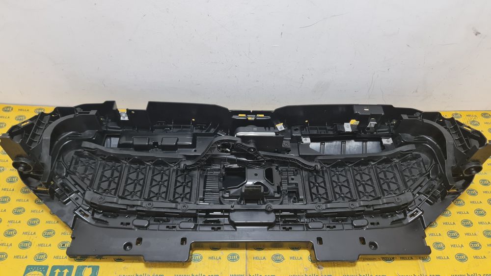 Grila activa hota clapete lumina glow absorbant bara M BMW 5 G60 G61
