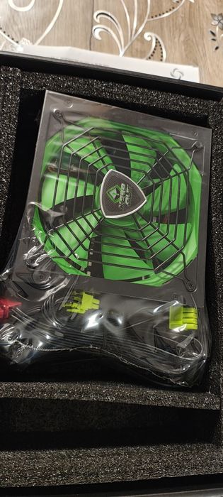 Unitate pc,intel i5,gen.10, rx580, 8gb gddr5 video,nvm1 tb, sursa 850w