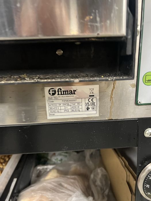 Професионална пещ за пица с маса