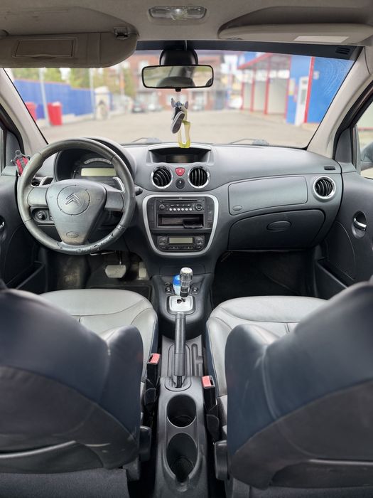 Vând citroen c2 automat