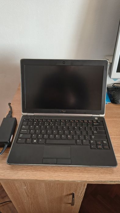 Dell-Latitude E6220 cu licență windows 10