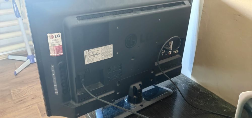 Телевизор lg 32" (81см) FullHD