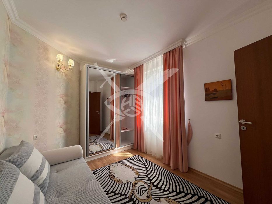 Продава се Четиристаен апартамент в Свети Влас - 93 кв.м за 1431 €/кв.м - Снимка #10