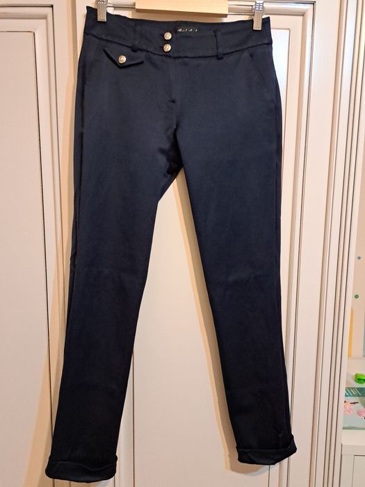 Pantaloni marimea 36 S