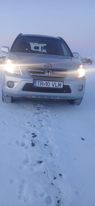 Vând Honda CR-V 4×4