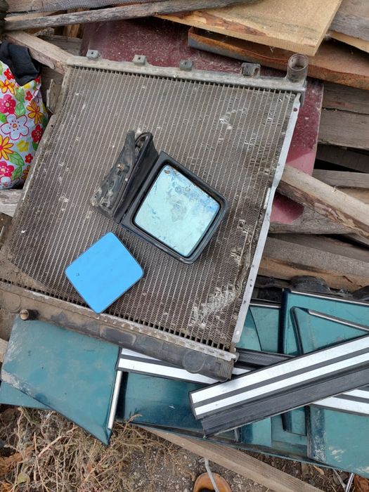 Запчасти на мерседес 124