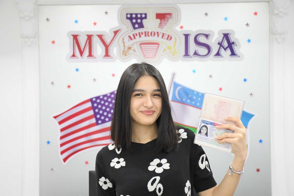 Green Card Office # 1  Америка Элчихонаси кучасида Акция!!!