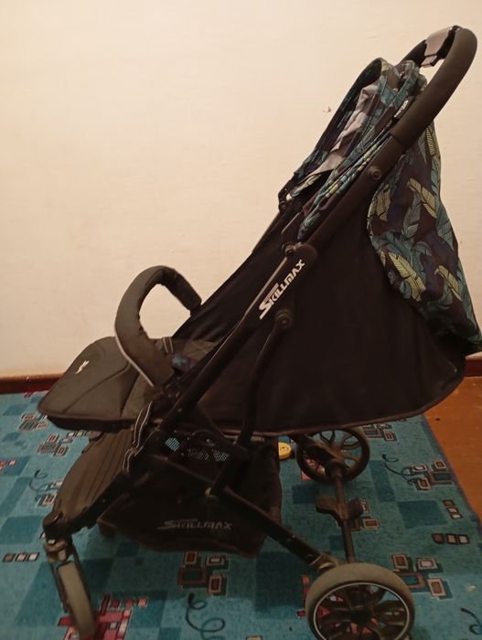 Продам каляску бу