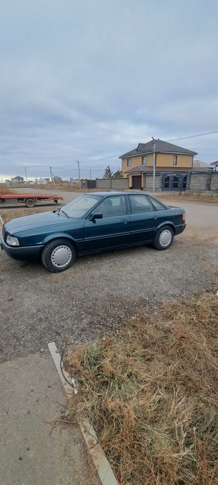 Продам Ауди 80 б4