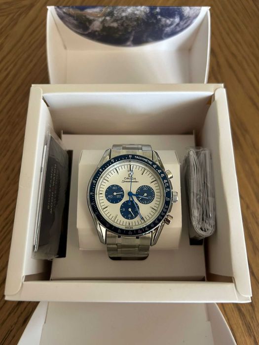Ceas Omega Speedmaster – NOU, cutie + acte, model alb/albastru