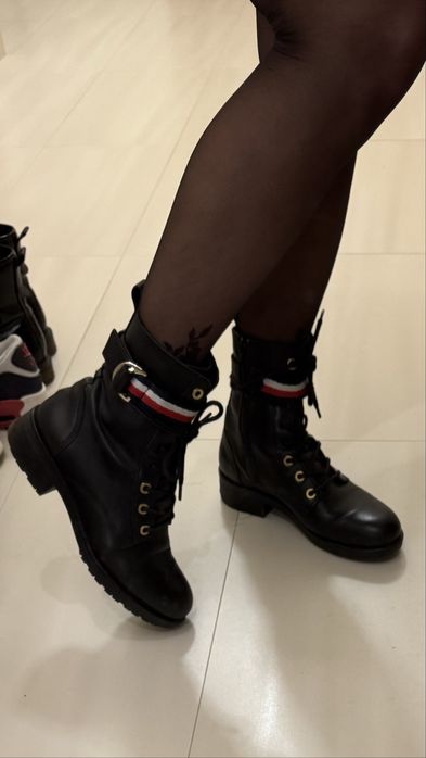 Кожени боти Tommy Hilfiger