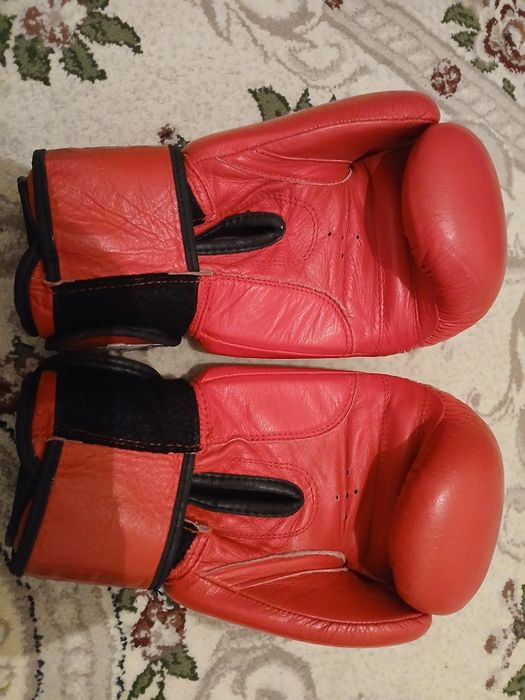Бокс перчатки качественные