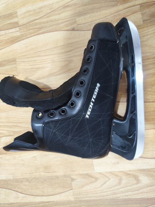 Tech team Toronto коньки хоккейные