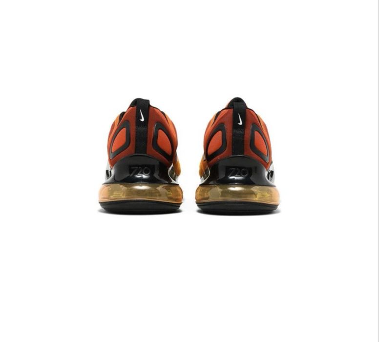 Adidasi originali Nike 720 Sunrise