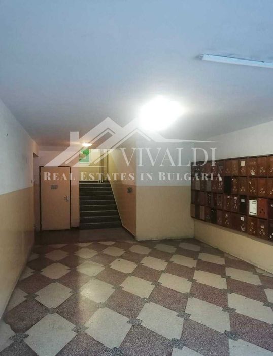 Продава се Двустаен апартамент в Варна, Трошево - 51 кв.м за 2255 €/кв.м - Снимка #9