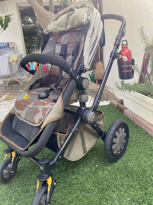 Лека Бебешка количка