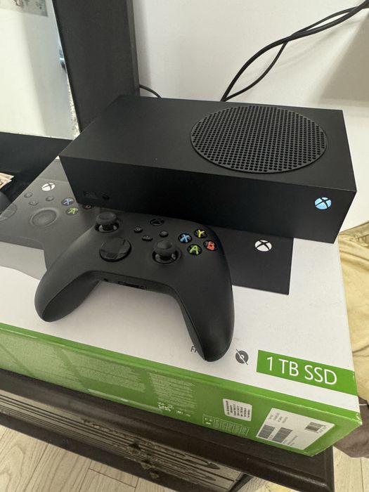 Xbox series s 1tb black
