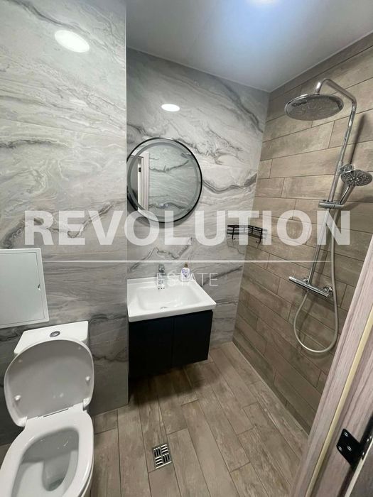 Дава се под наем Тристаен апартамент в Варна, Цветен квартал - 90 кв.м за 750 € - Снимка #5