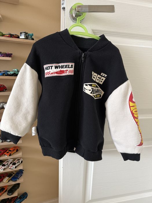 Запазени детски якета zara и mango