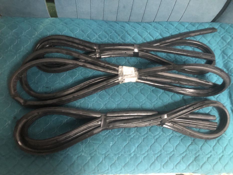 Уплотнительные резинки для дверей