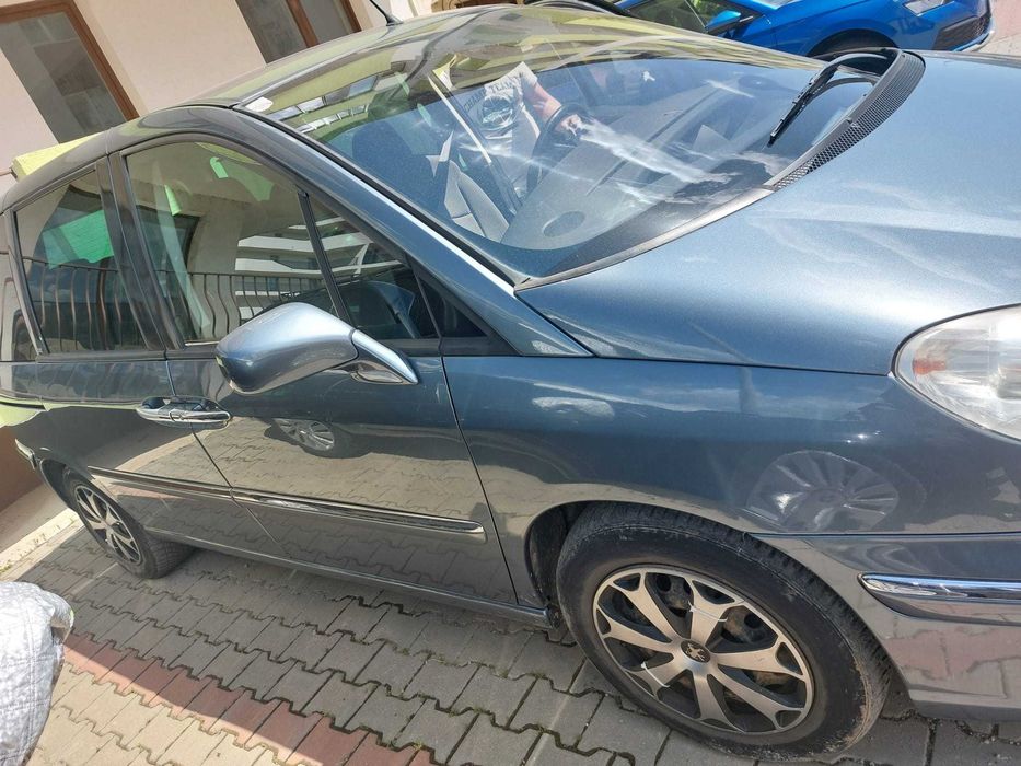 De vanzare peugeot 807