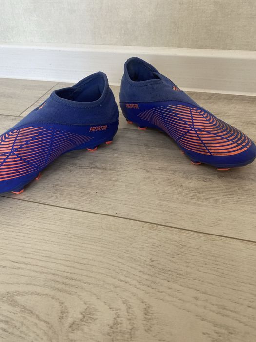 Бутсы Adidas predator 35-36