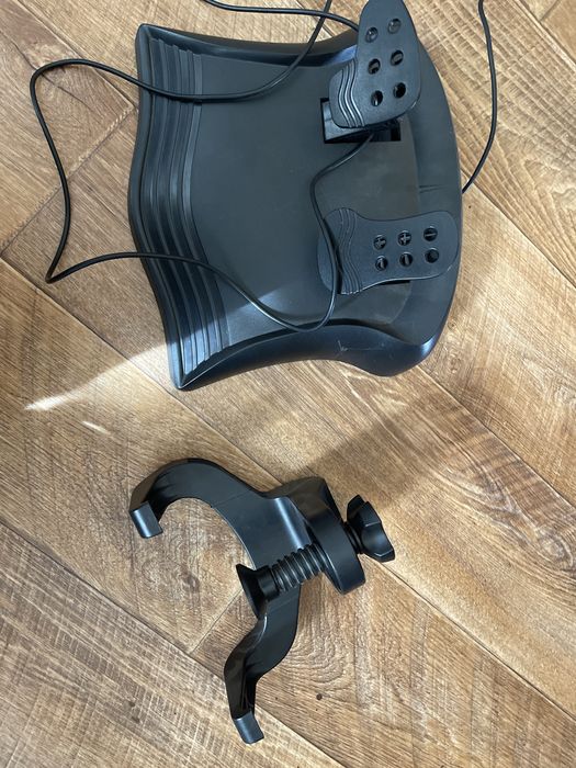 Игровая консоль руль