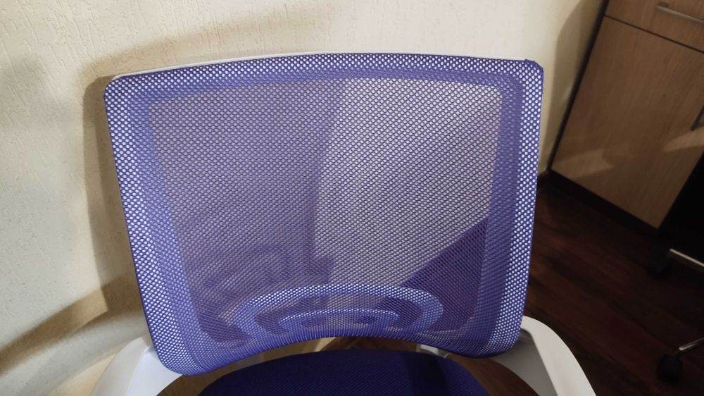 Офис стол   лилав