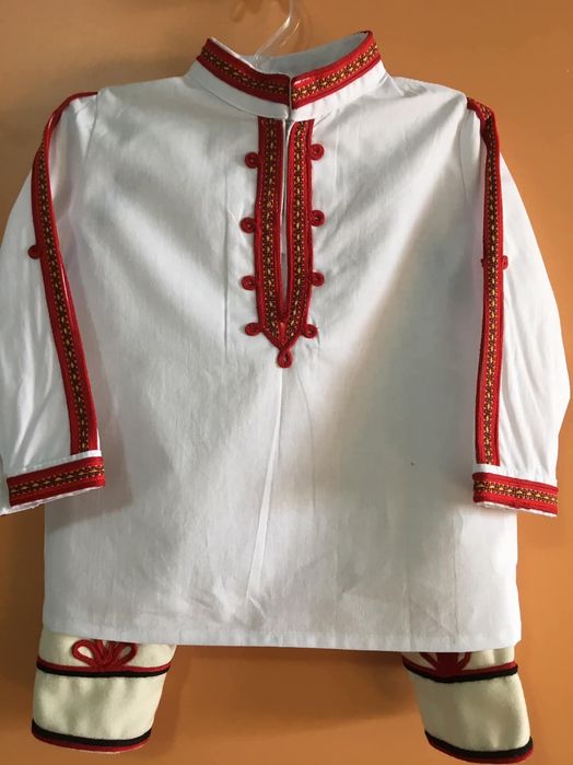 Детска носия за 1год., размер 88