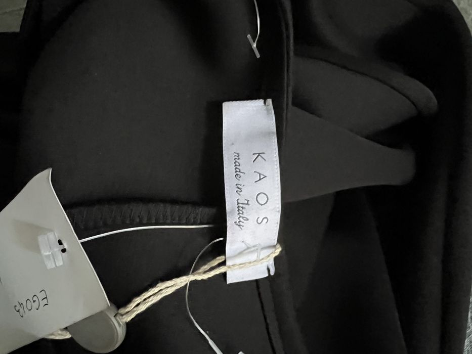 Нова черна рокля KAOS, М-Л