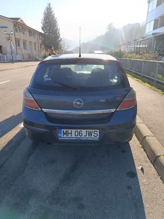 Opel Astra 1.7 Cdti