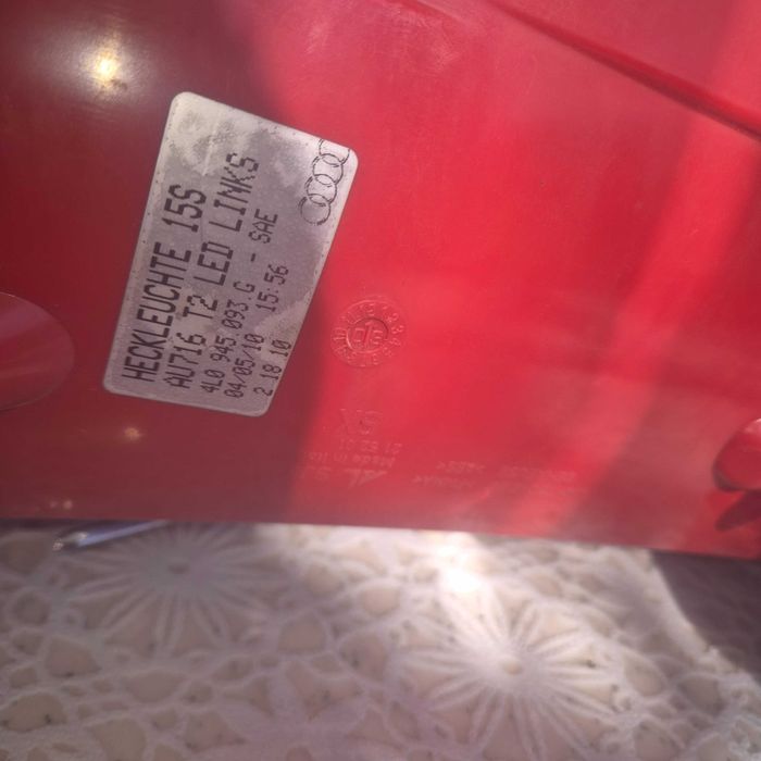 Продавам 2 броя стопове ауди q7 facelift